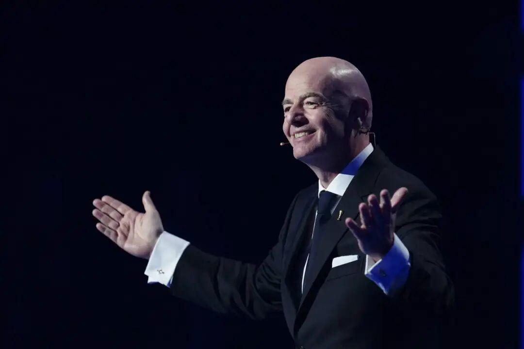 V体育官方app-FIFA主席两次为“体育火炉”打call，武汉凭什么？